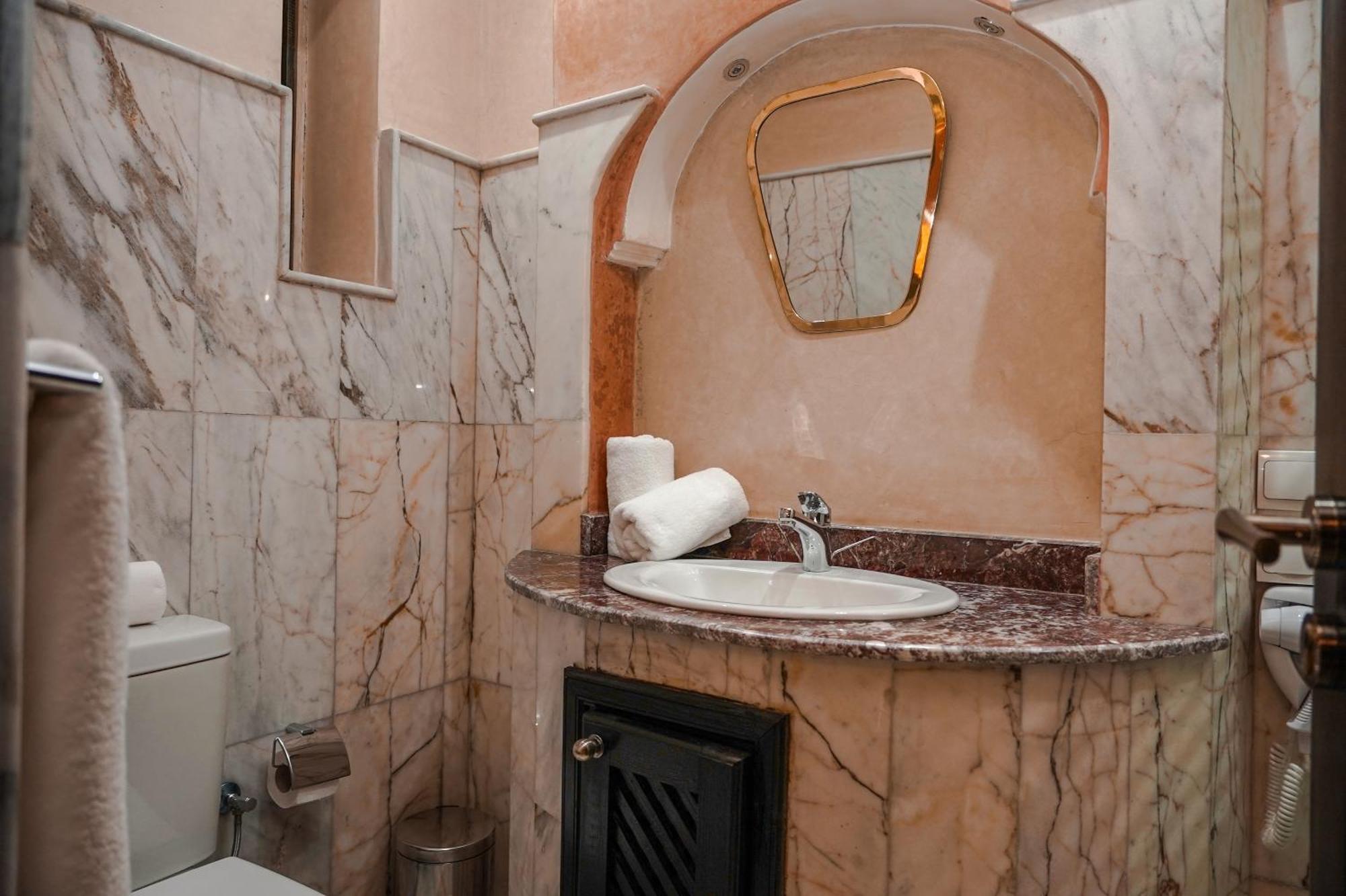 Riad Roummana Marrakech Marrakesh Bagian luar foto